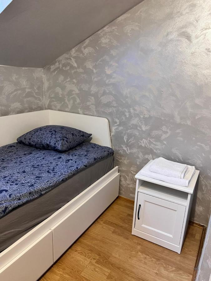 Hostel Homies Inn Celiny  Dış mekan fotoğraf